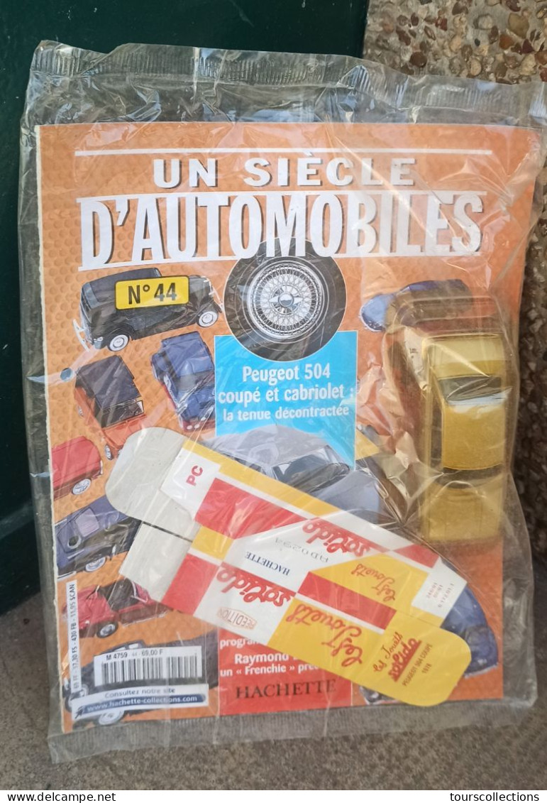 1/43 SOLIDO PEUGEOT 504 COUPE GRIS De 1978  + BOÎTE & FICHE UN SIECLE D'AUTOMOBILES N°44 - Solido