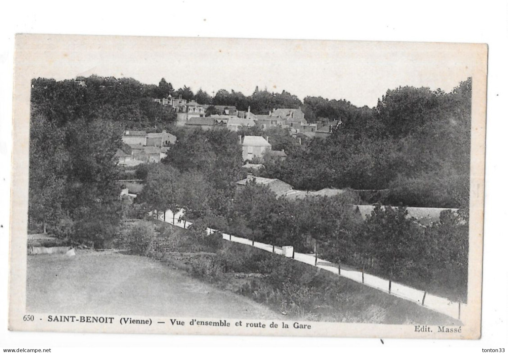 SAINT BENOIT - 86 - Vue D'Ensemble Et Route De La Gare - GEO 13 - - Saint Benoit