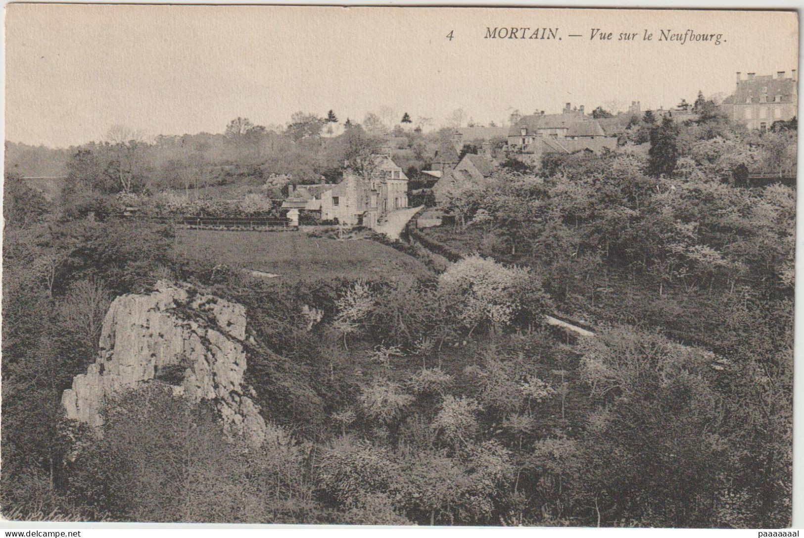 MORTAIN  VUE SUR LE NEUFBOURG - Montmartin Sur Mer