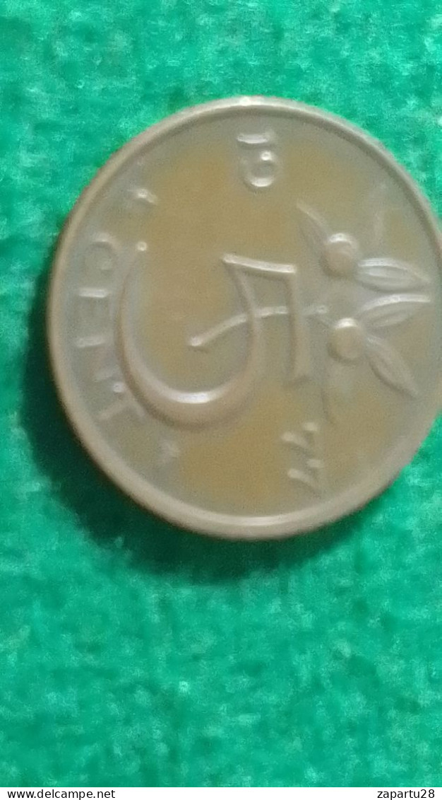 İHOLLANDA--1977-   5 CENT - 5 Cent