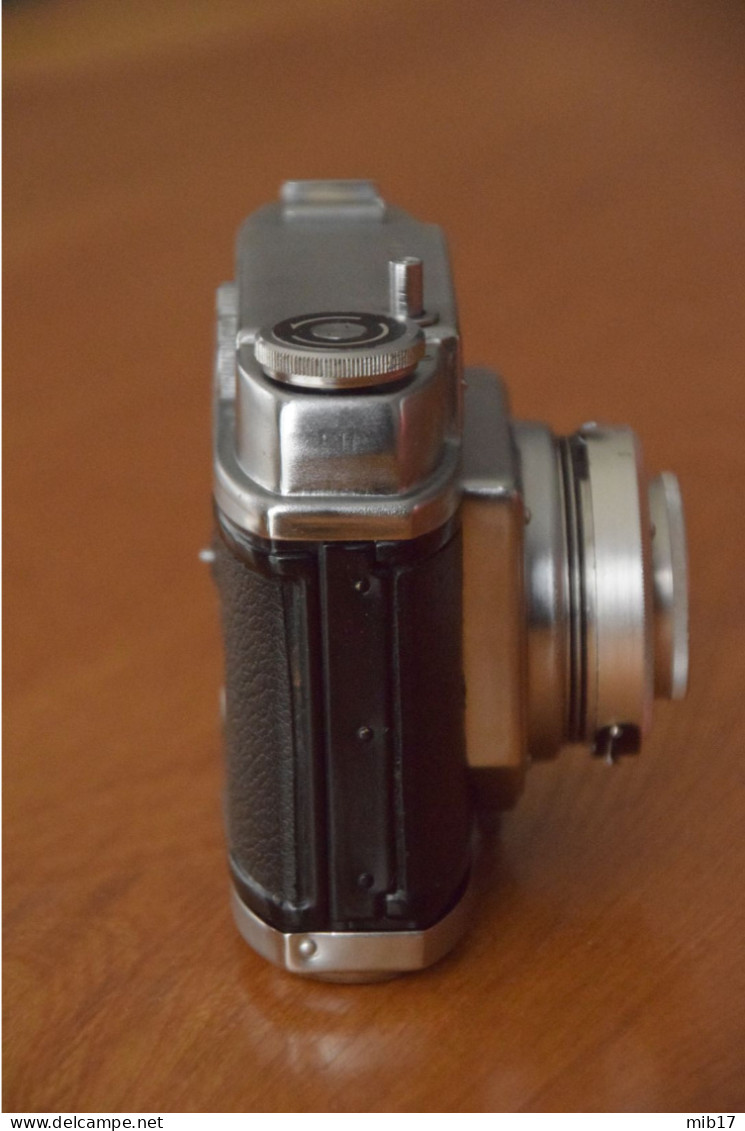 Appareil Photo Ancien HAKING'S Camera - HALINA 6-4 Avec Mode D'emploi En Anglais Et Boite. Film 120 - Cameras