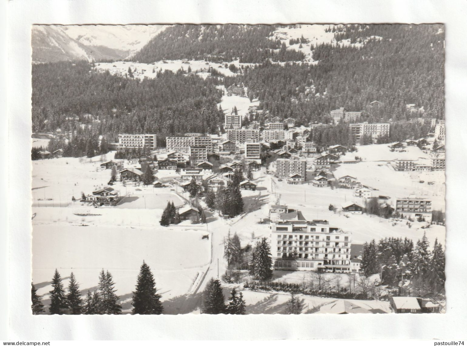 CPM. 14,7 X 10,3  -  Crans  S/ Sierre  - Hôtel  Beau-Séjour - Crans-Montana