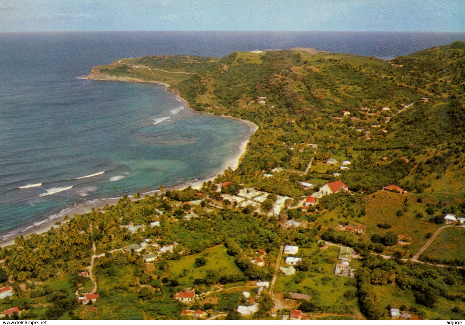 CPM- SAINT-BARTHÉLÉMY - LORIENT -Vue Panoramique -  Antilles Françaises* 2 Scans - Saint Barthelemy