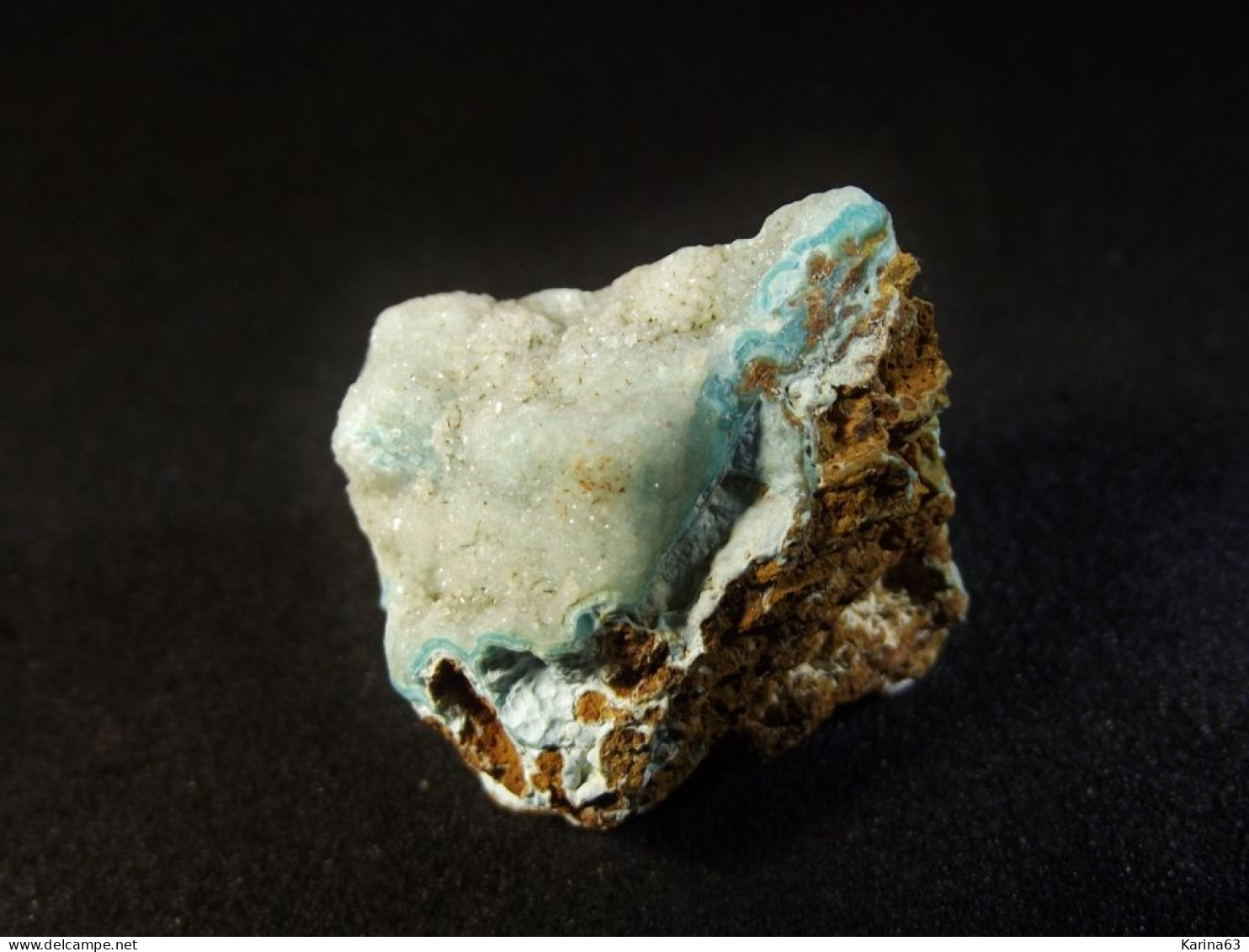 Sénégalite On Turquoise TL ( 2 X 1.5 X 2 Cm ) Kourou Diakouma Mountain, Falémé River Basin, Tambacounda Region - Senegal - Mineralen