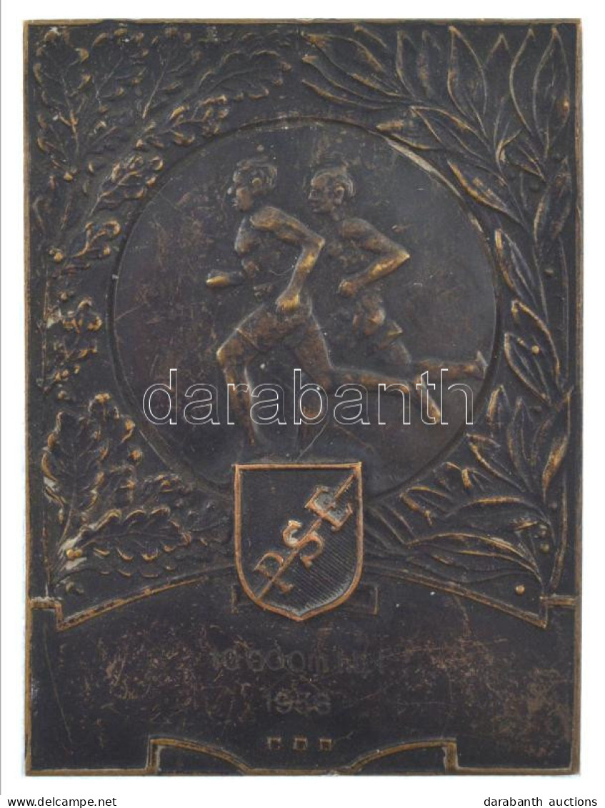 1938. "PSE (Postás Sport Egyesület)" Bronz Díjplakett Gravírozással (43x57mm) T:AU Patina - Unclassified