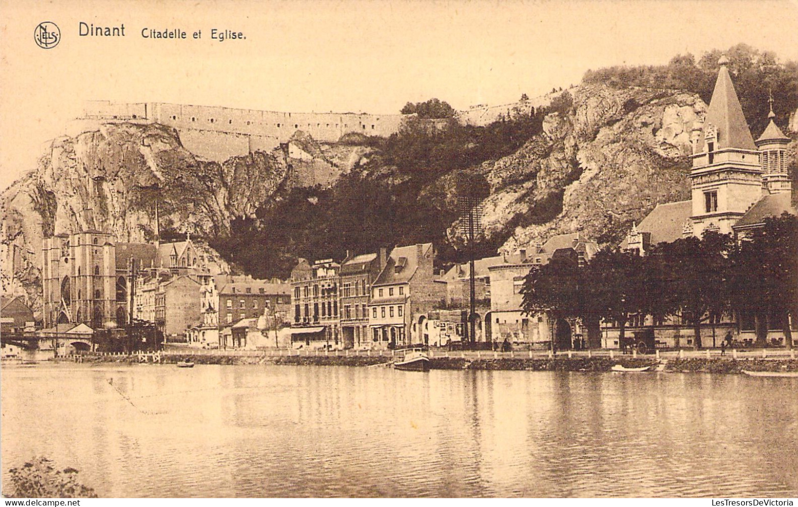 BELGIQUE - Dinant - Citatelle Et Eglise - Carte Postale Ancienne - Dinant