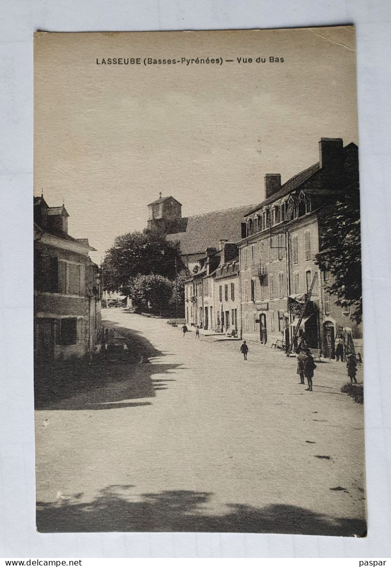 Lasseube Rue Principale Vue Du Bas - Photo Callizo Daudu - Circulée 1945 - Cachet Postal Lasseube - Lasseube