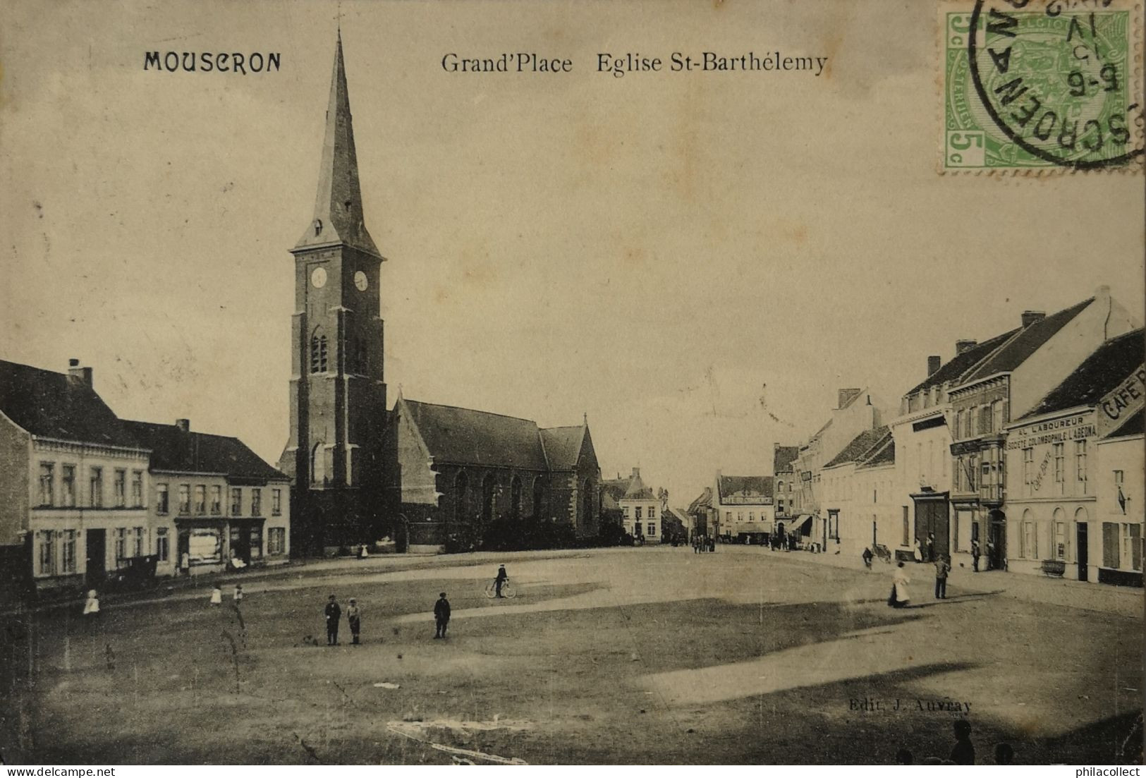 Mouscron //  Grand Place - Eglise St. Barthélemy 19?? Vlekkig - Mouscron - Moeskroen