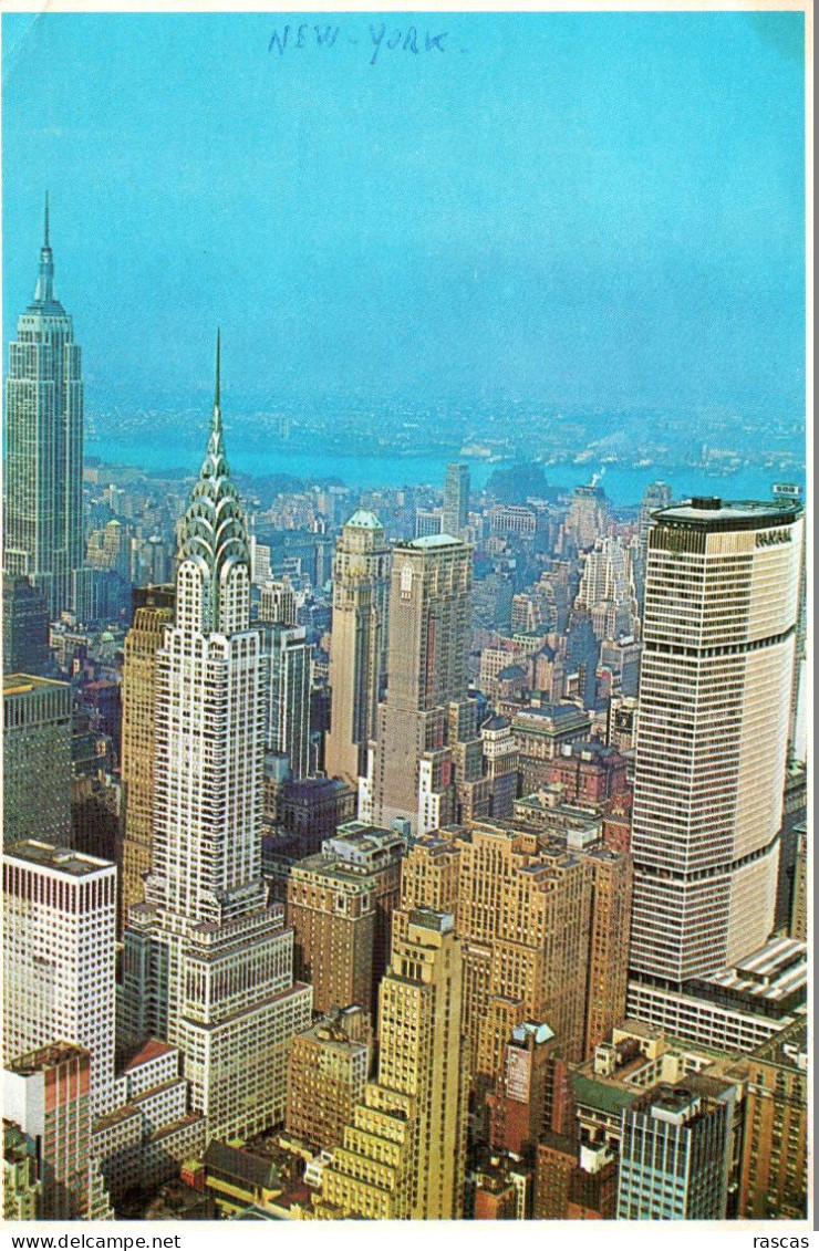 CPM - P - USA - ETATS UNIS - NEW YORK - MIDTOWN MANHATTAN WITH EMPIRE STATE, CHRYSLER AND PAN AM BUILDINGS - Manhattan