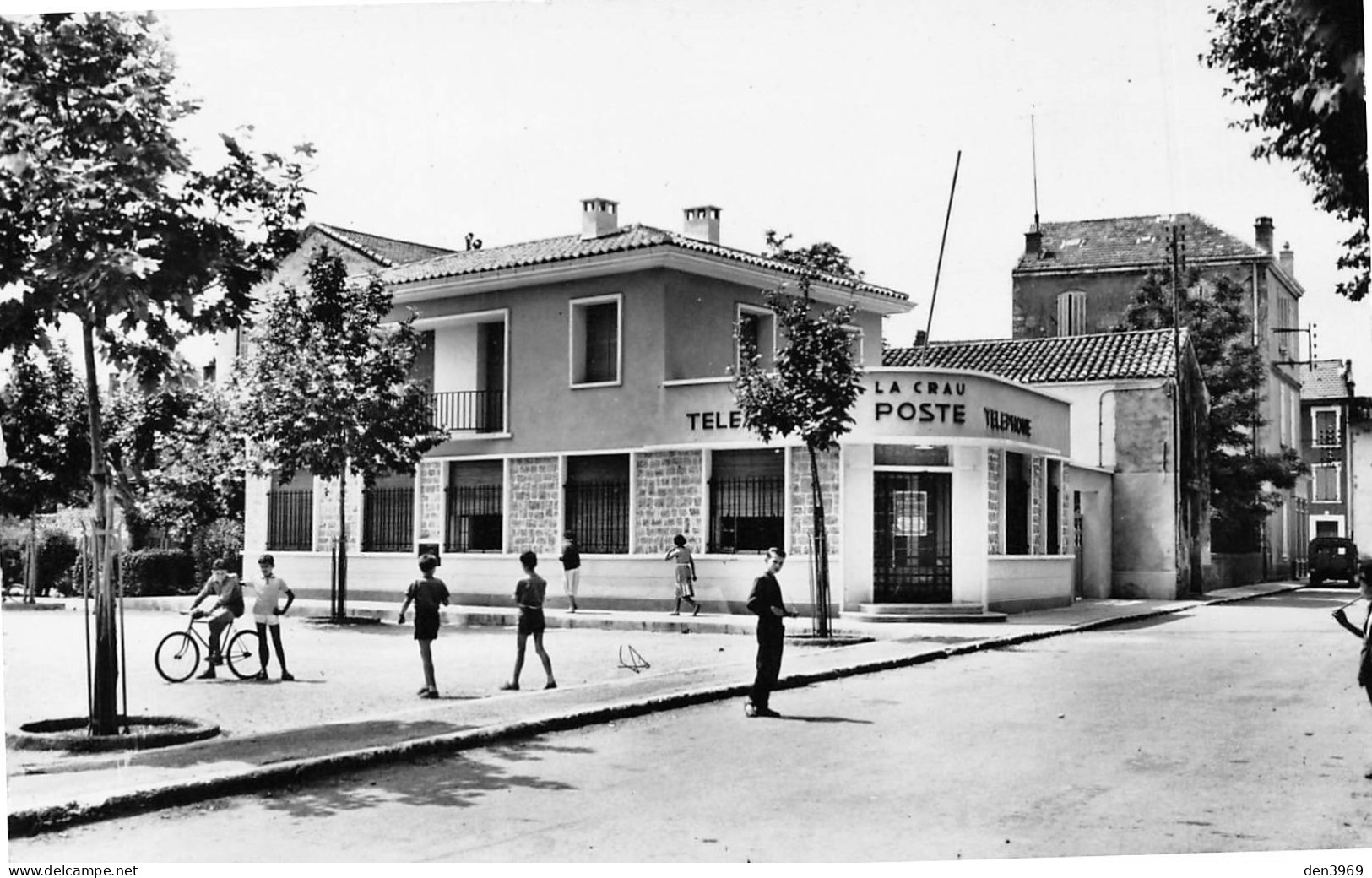 La CRAU (Var) - Le Bureau De Postes - Voyagé 1966 (2 Scans) Micheline Gambérini, 7 Rue De Solliès - La Crau