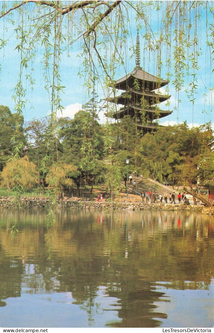 JAPON - Five Storied Pagoda Of Kofuku Ji Temple And Sarusawa Pond - Carte Postale - Sonstige & Ohne Zuordnung