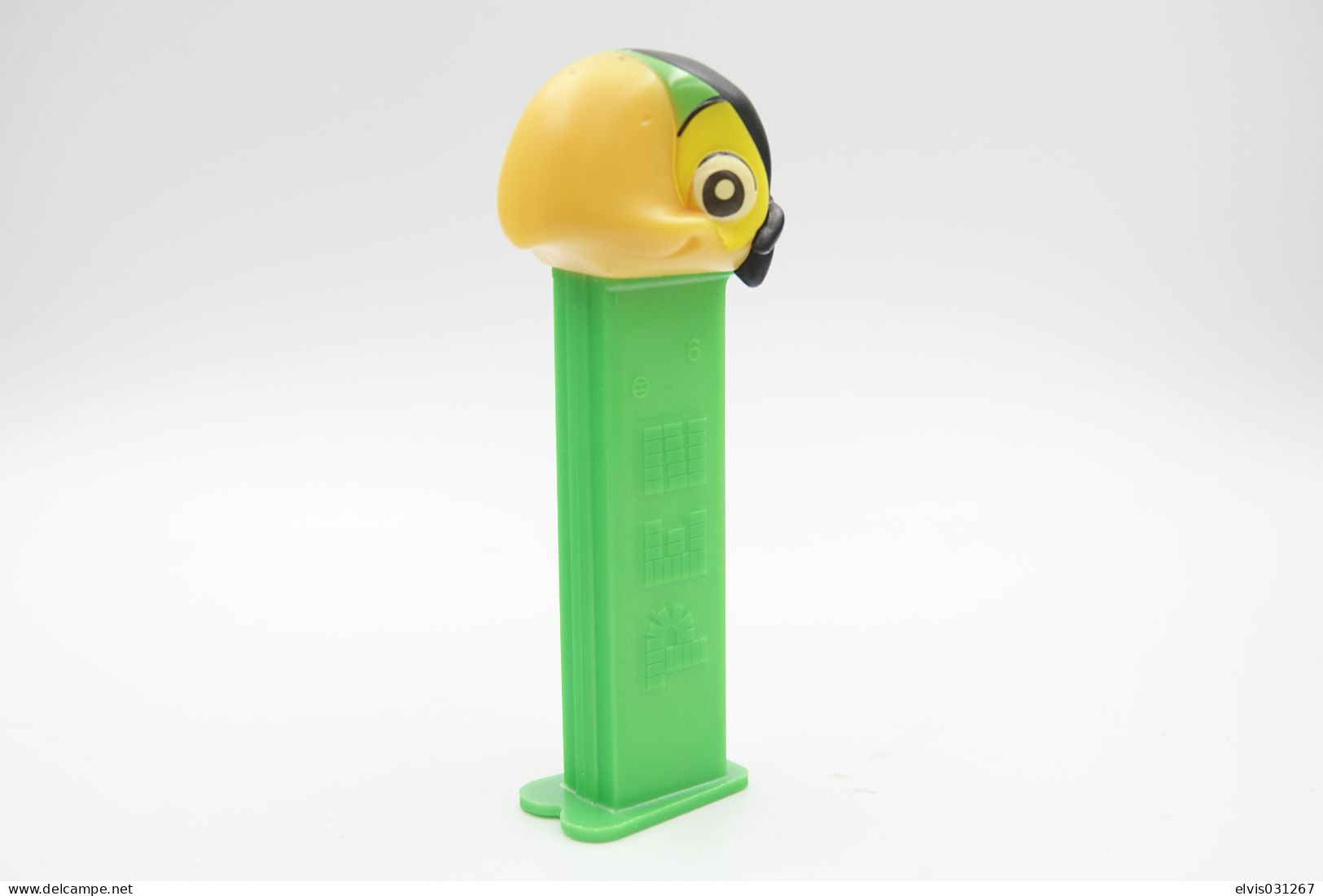 Vintage PEZ DISPENSER : Skully - Jake And The Never Land Pirates - 2014 - Us Patent L=10.5cm - Figurini & Soldatini