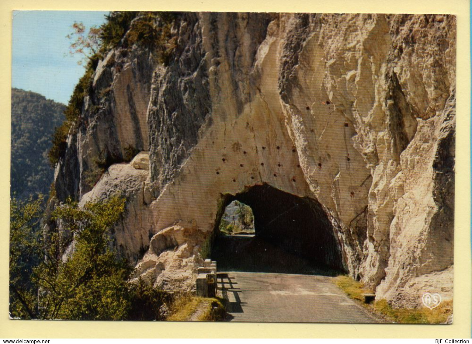 39. Route De Saint-Claude à La Faucille Par Mijoux / La Percée / CPSM (voir Scan Recto/verso) - Septmoncel