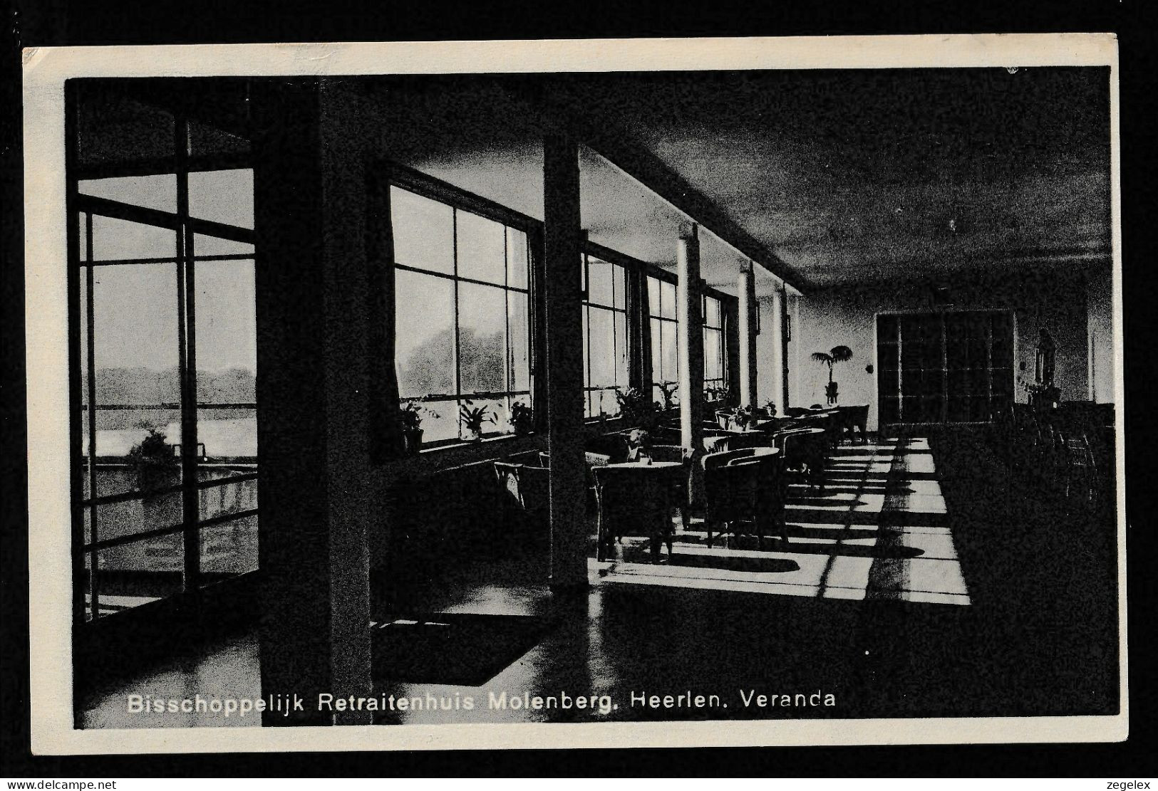 Heerlen - Bisschoppelijk Retraitenhuis Molenberg. Veranda 1935 - Heerlen