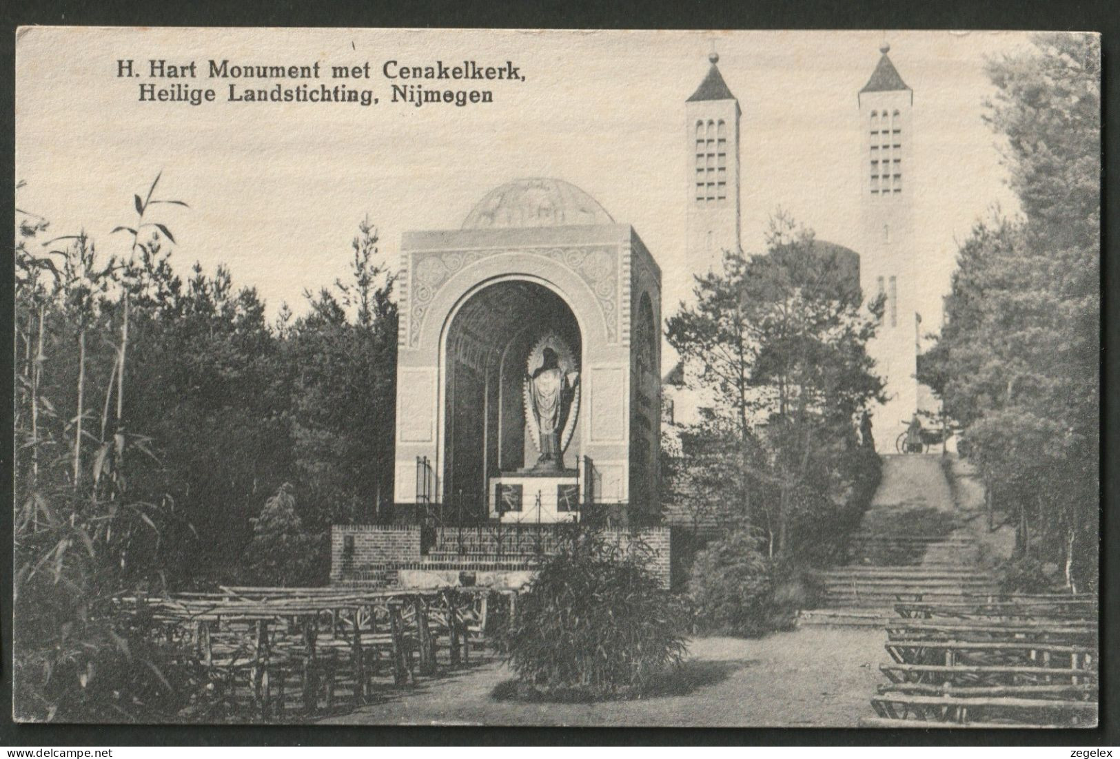 Nijmegen. Heilige Landstichting - Heilig Hart Monument Met Cenakelkerk - Nijmegen