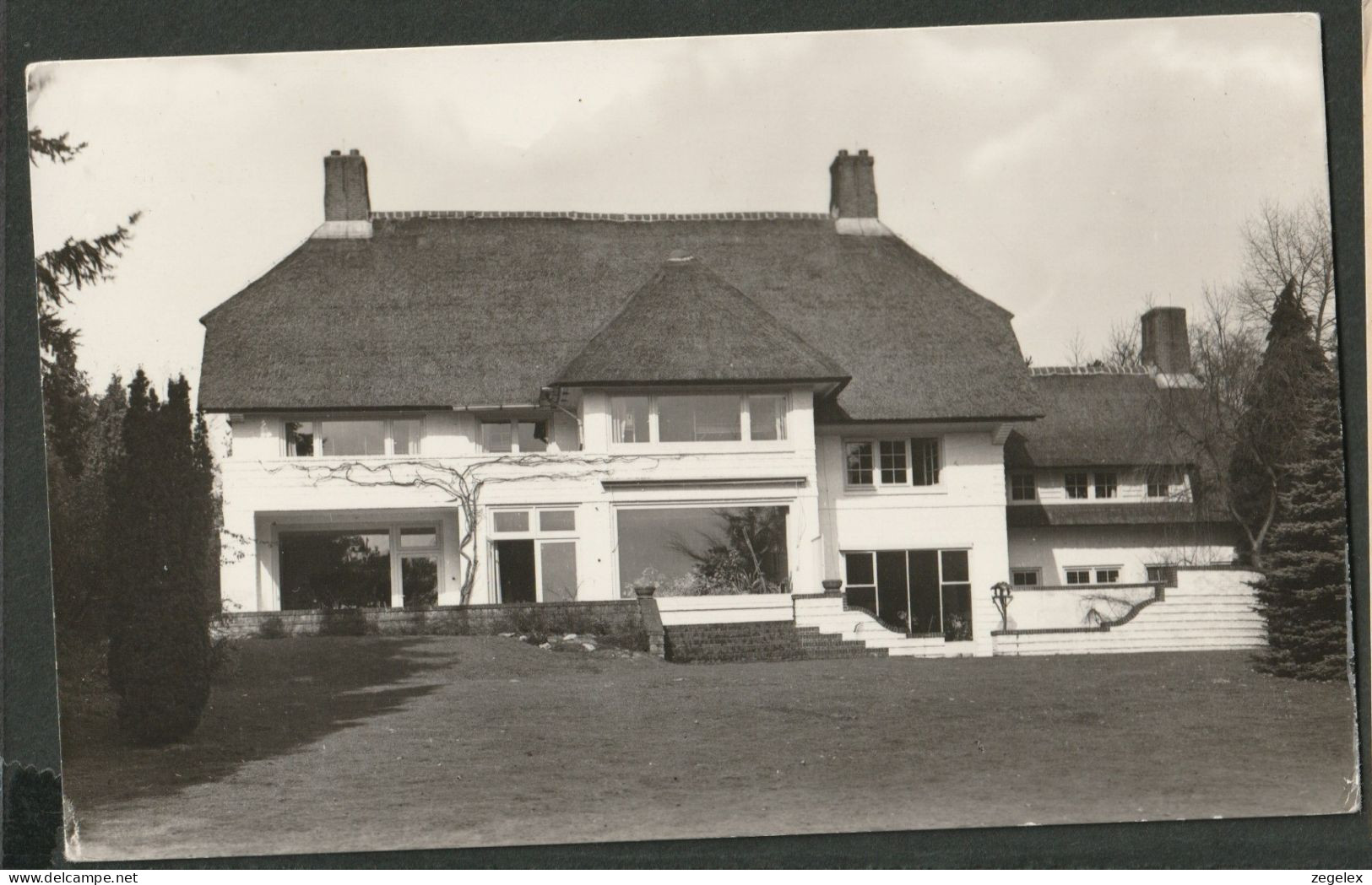 Amersfoort 1951 - Jeugdherberg-Conferentieoord "De Grasheuvel" Terras - Amersfoort