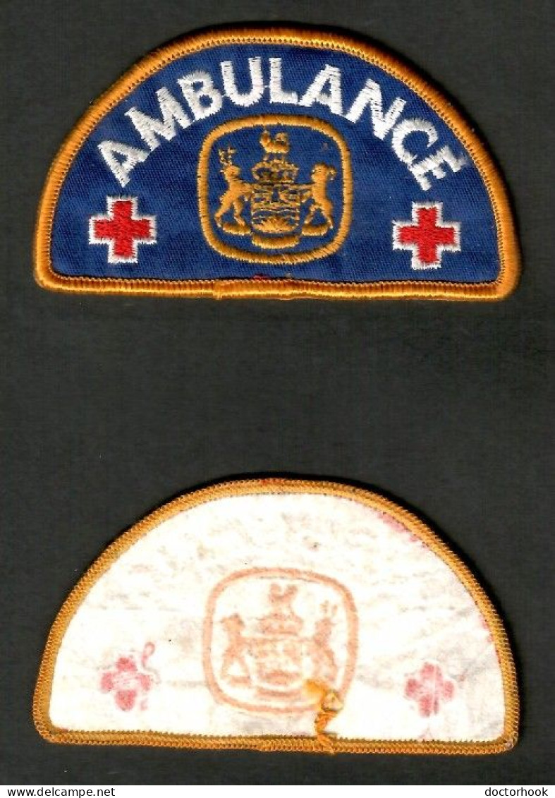 CANADA--- "NEWFOUNDLAND AMBULANCE" PATCH (AP-5) - Police