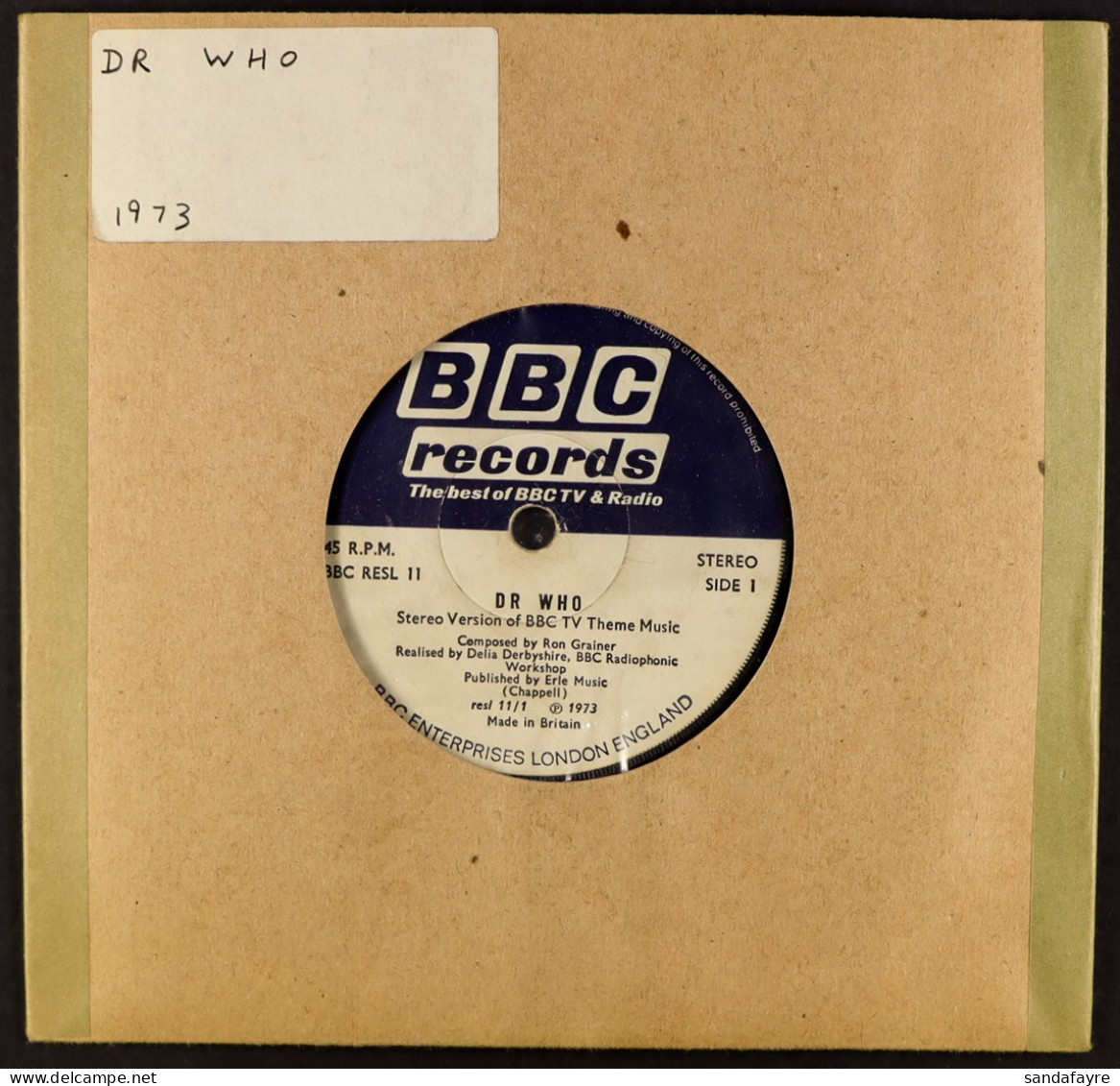 DR WHO - 7' VINYL RECORDS. Comprising Of 'Who Is The Doctor' C/w 'Blood Donor' (Jon Pertwee, Safari Records), 'Who Is Th - Other & Unclassified