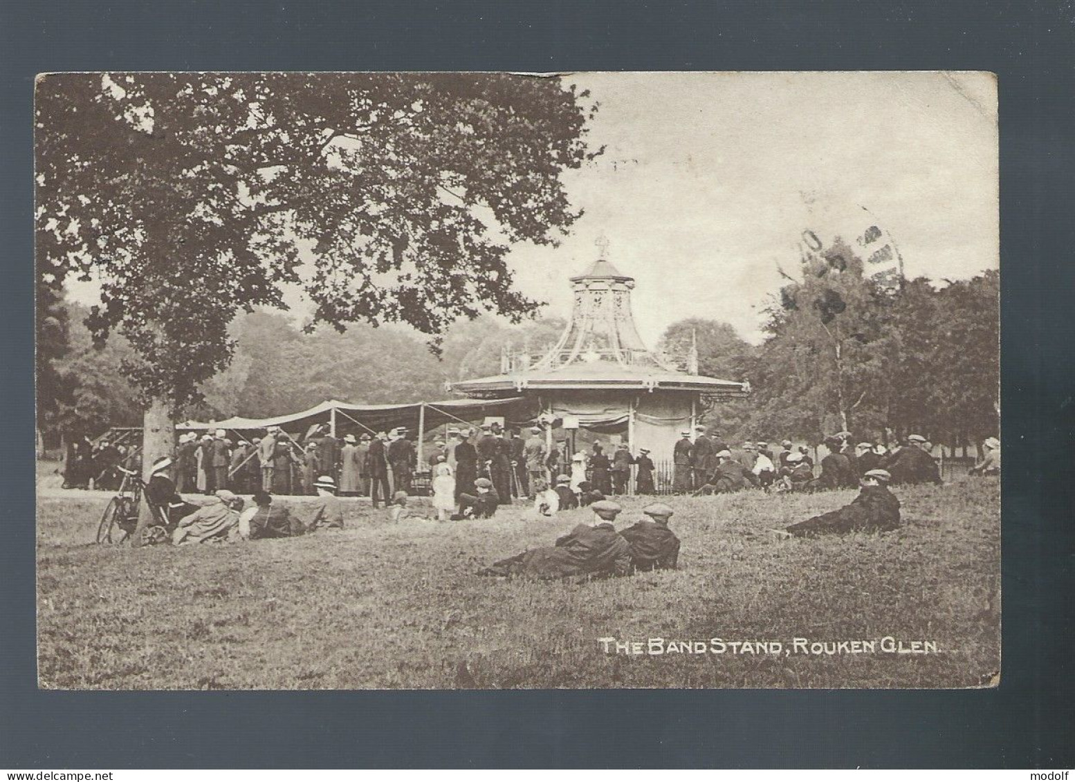 CPA - Royaume-Uni - Ecosse - The Band Stand, Rouken Glen - Animée - Circulée En 1920 - Renfrewshire