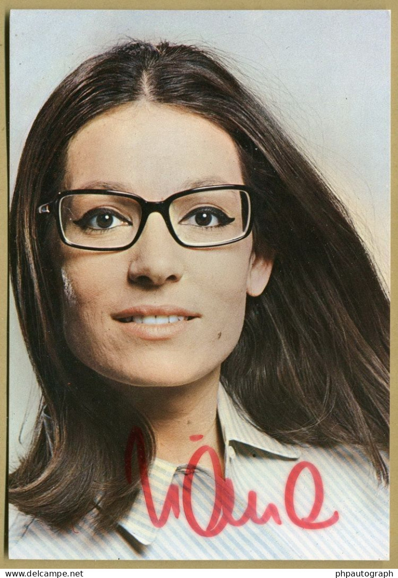 Nana Mouskouri - Greek Singer - Nice Signed Photo - COA - Sänger Und Musiker