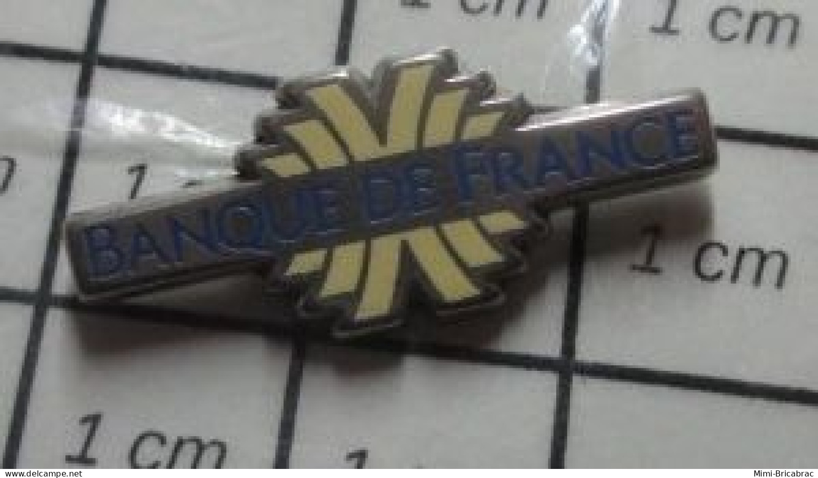 510b Pin's Pins / Beau Et Rare / BANQUES / BANQUE DE FRANCE - Banks