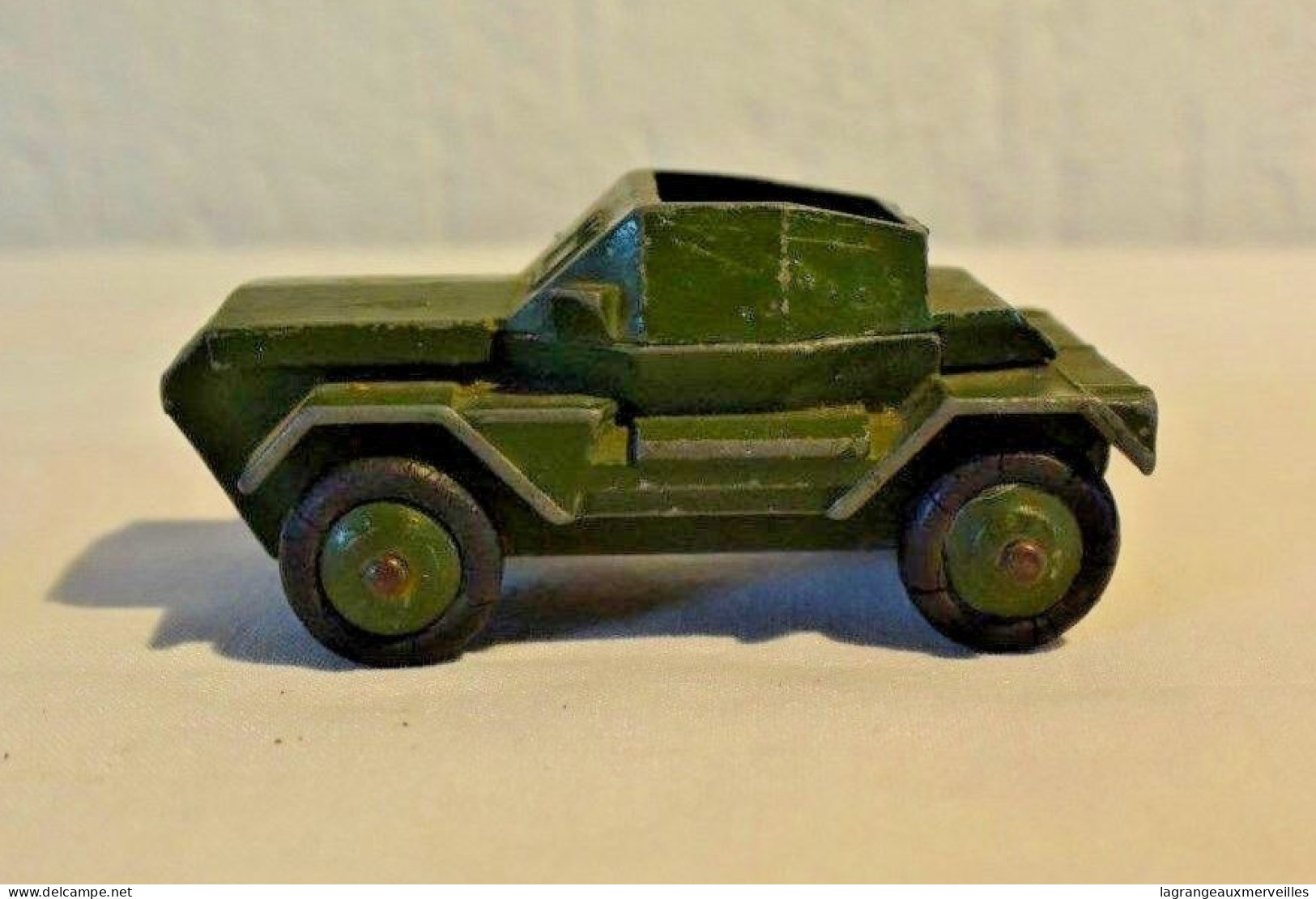 C54 Ancien Dinky Toys Scout Car 673 Made In England En Métal - Leger