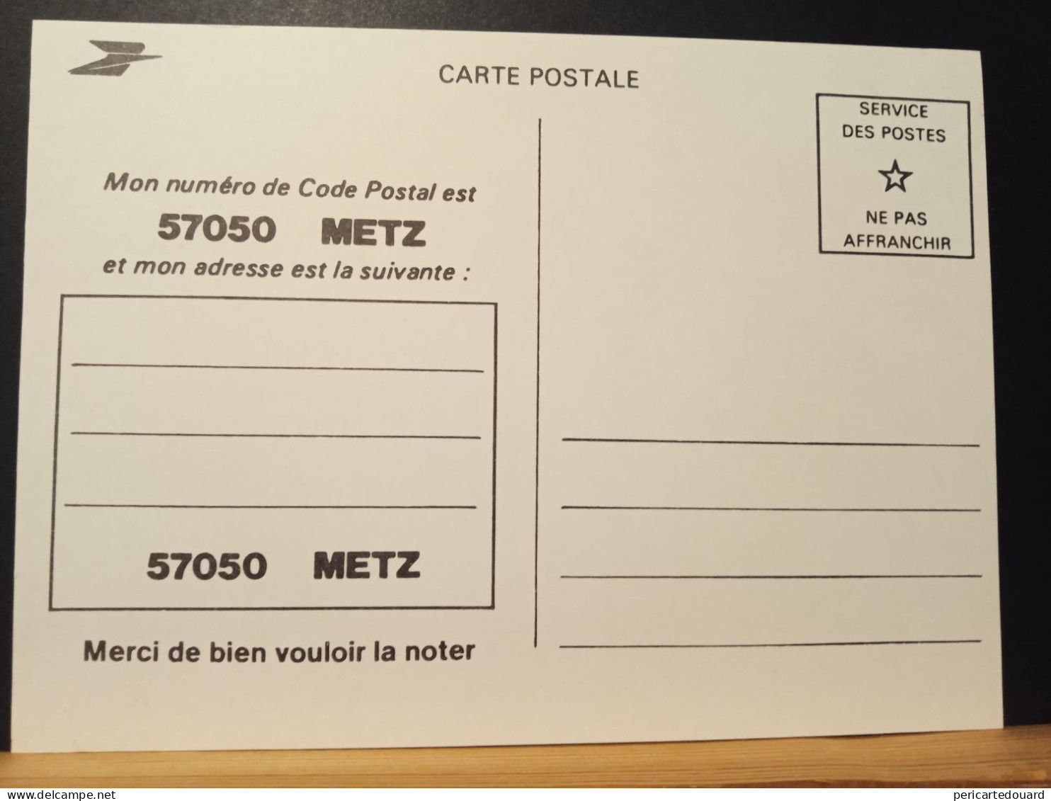 Code Postal. Carte Postale Blanche En Franchise,  57050  METZ. Neuve - Covers & Documents