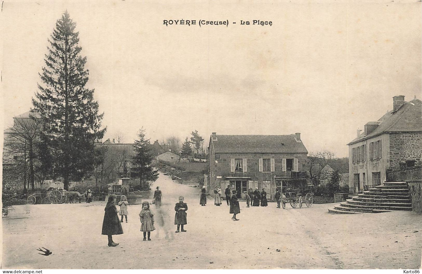 Royère De Vassivière * La Place Du Village * Enfants Villageois - Royere