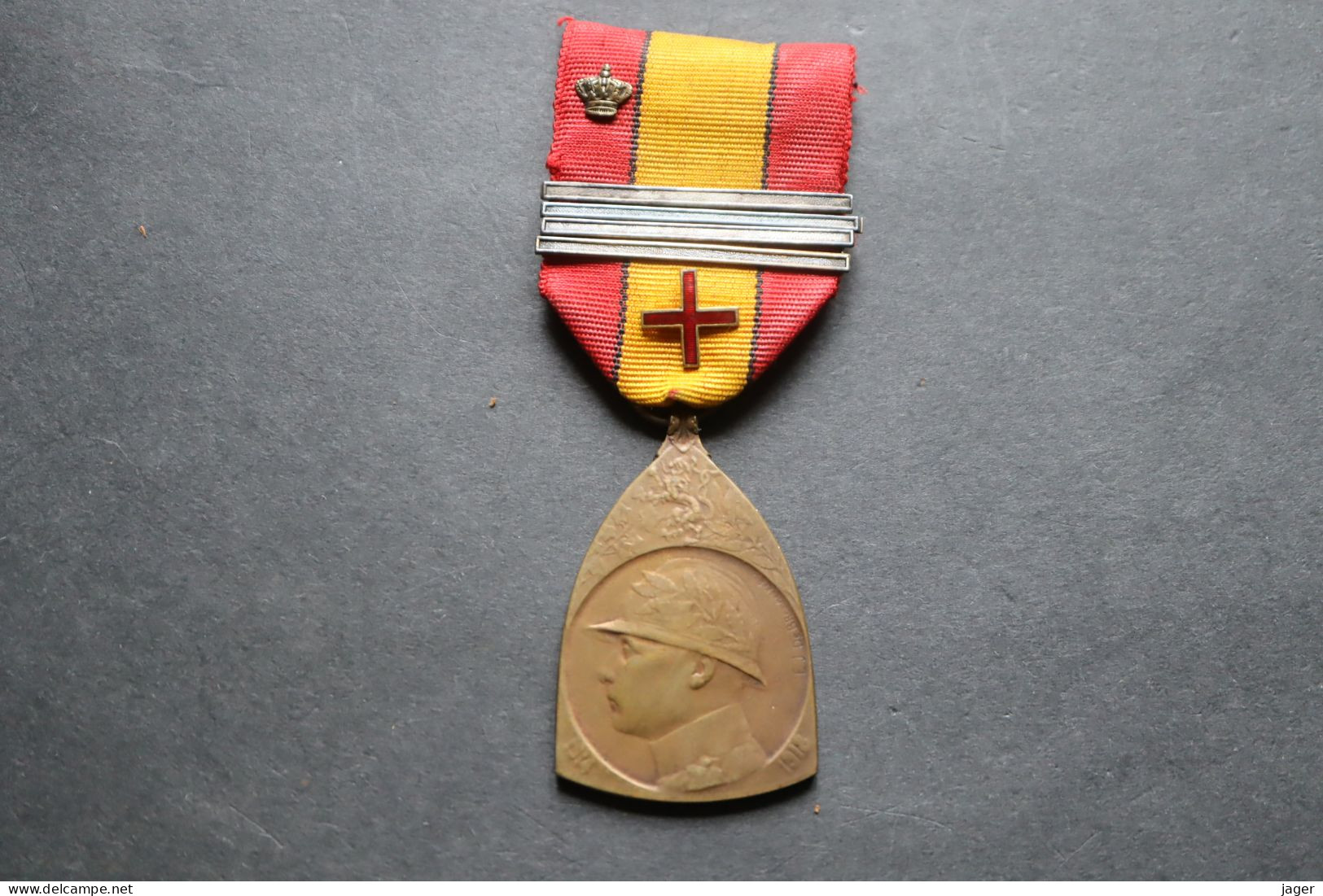 Ordre Médaille BELGIQUE WWI  1914 1918 4 Barrettes De Présence Au Front, Couronne De Volontaire Et Croix Rouge  Blessure - Belgique