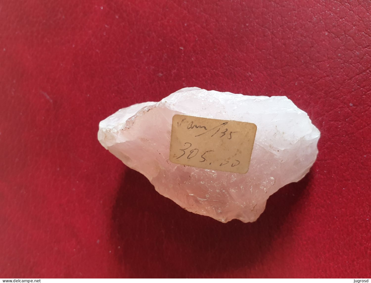 Bloc de quartz rose longueur 7,1 cm poids 84 grammes