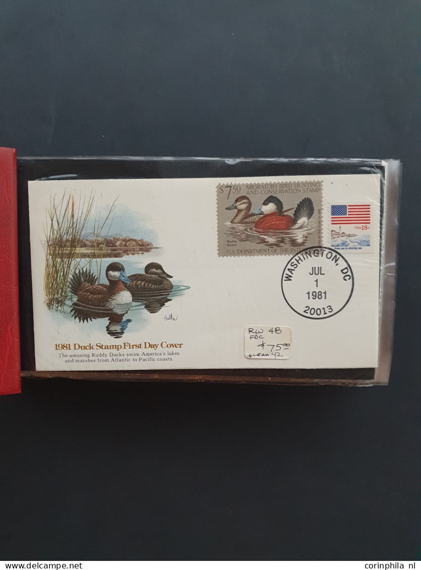 1980/1991 collection Duckstamps with ** stamps, fdc's etc. in approx 30 presentation packs, 2 albums in box