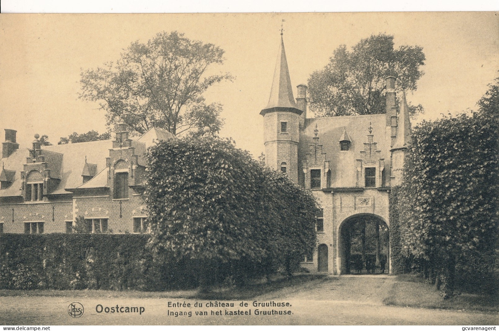 OOSTKAMP   INGANG VAN HET KASTEEL GRUUTHUSE    2 SCANS - Oostkamp