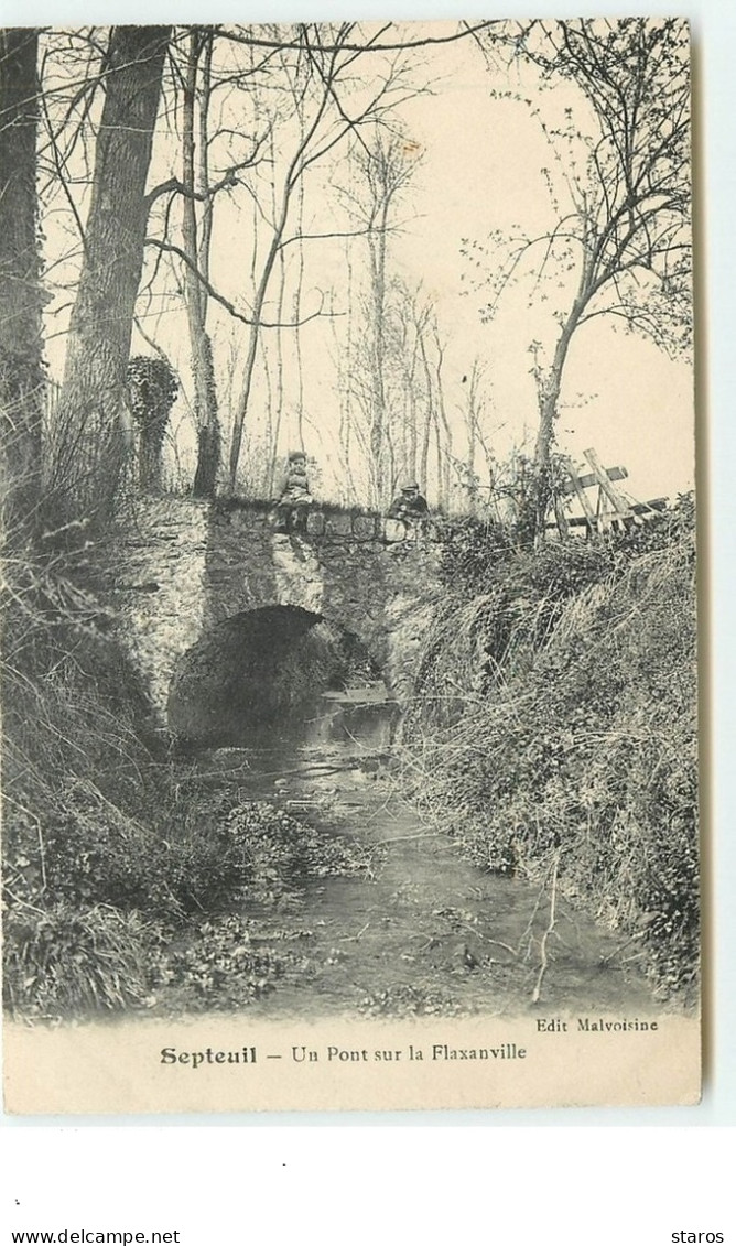 SEPTEUIL - Un Pont Sur La Flaxanville - Septeuil