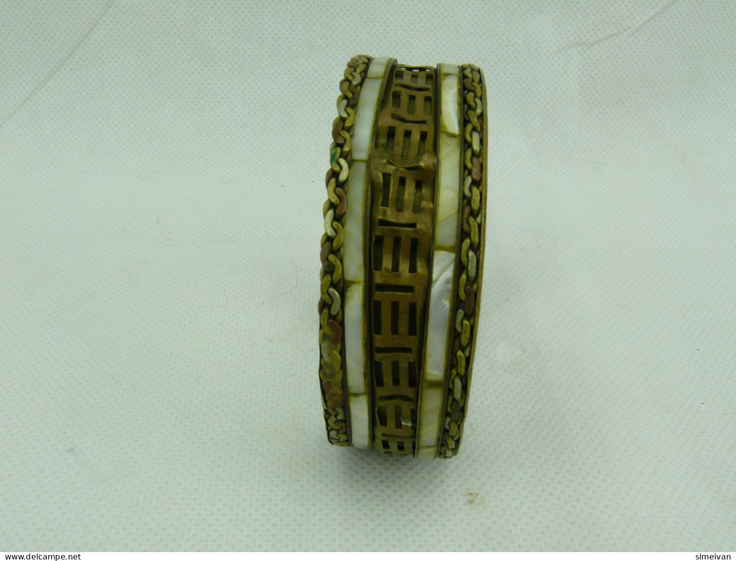 Beautiful Vintage Brass Bracelet With Inlaid Mother Of Pearl #2292 - Bracelets