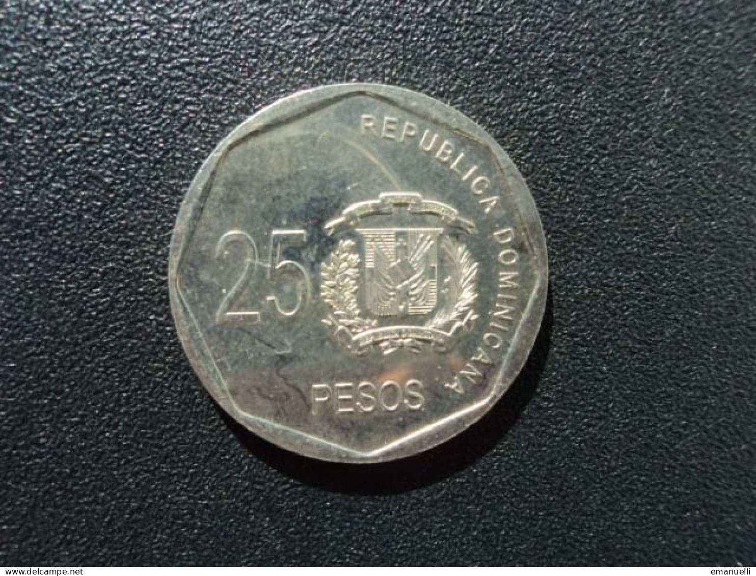 RÉPUBLIQUE DOMINICAINE * : 25 PESO   2005    KM 107    NON CIRCULÉE - Dominicana