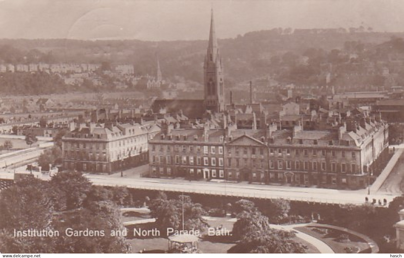 251156Bath, Institution Gardens And North Parade (1918) - Bath