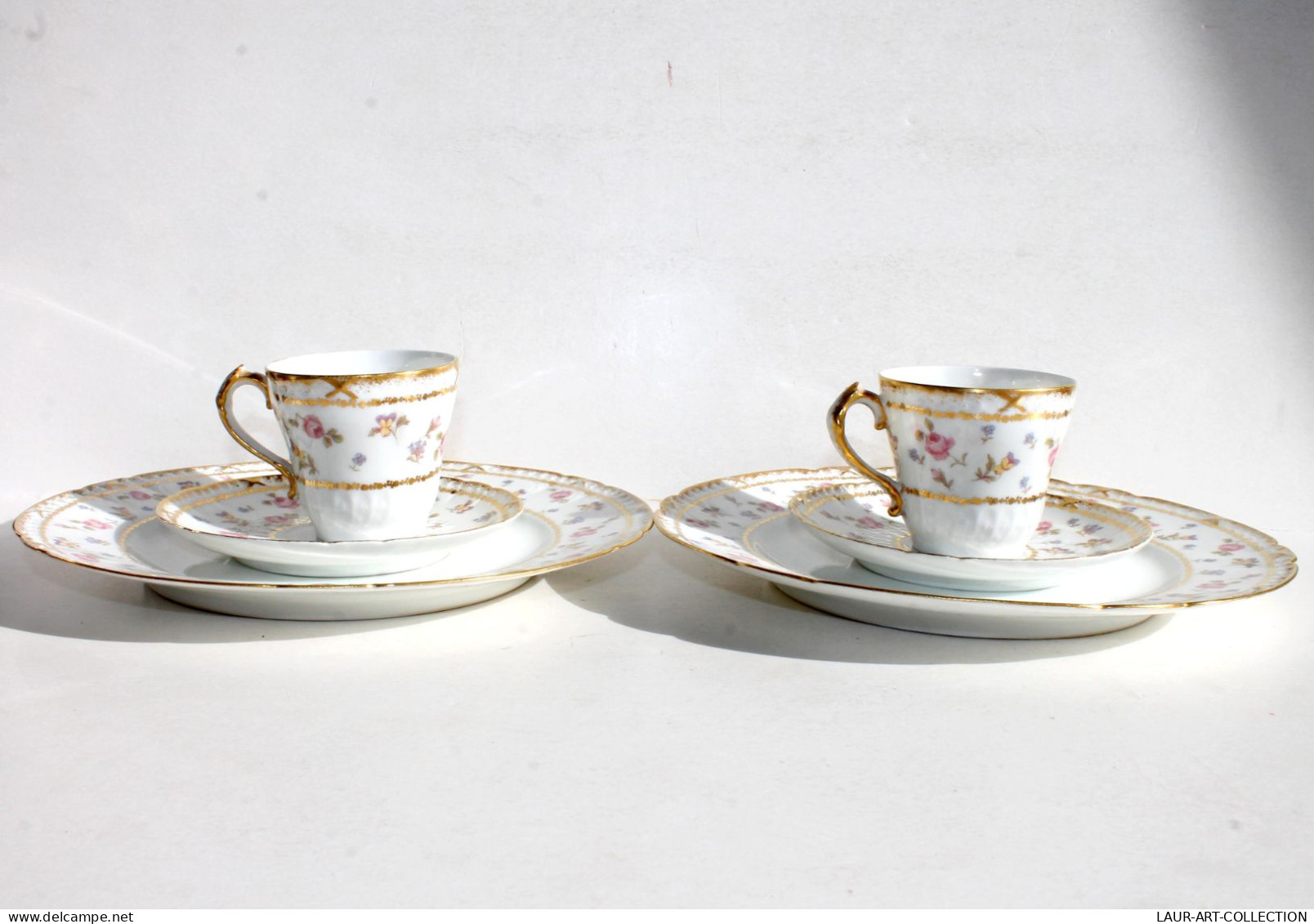 LIMOGES CFH GDM MAGNIFIQUE ENSEMBLE TASSE, SOUCOUPE, ASSIETTE EN PORCELAINE, XXe / ART DE LA TABLE DECORATIF (1102.5)