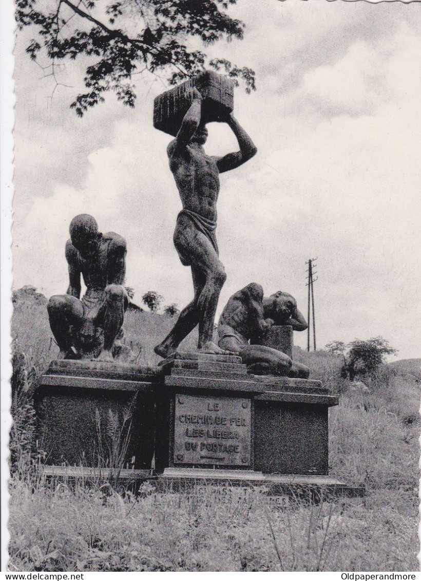 POSTCARD AFRICA - CONGO - LEOPOLDVILLE - LEMONUMENT AUX PORTEURS - Kinshasa - Léopoldville