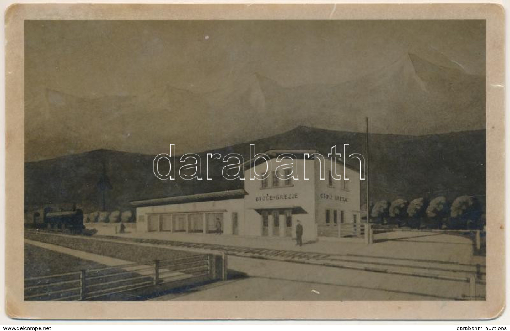 * T3 Otoce, Otoce-Brezje; Railway Station. Photo (fl) - Zonder Classificatie