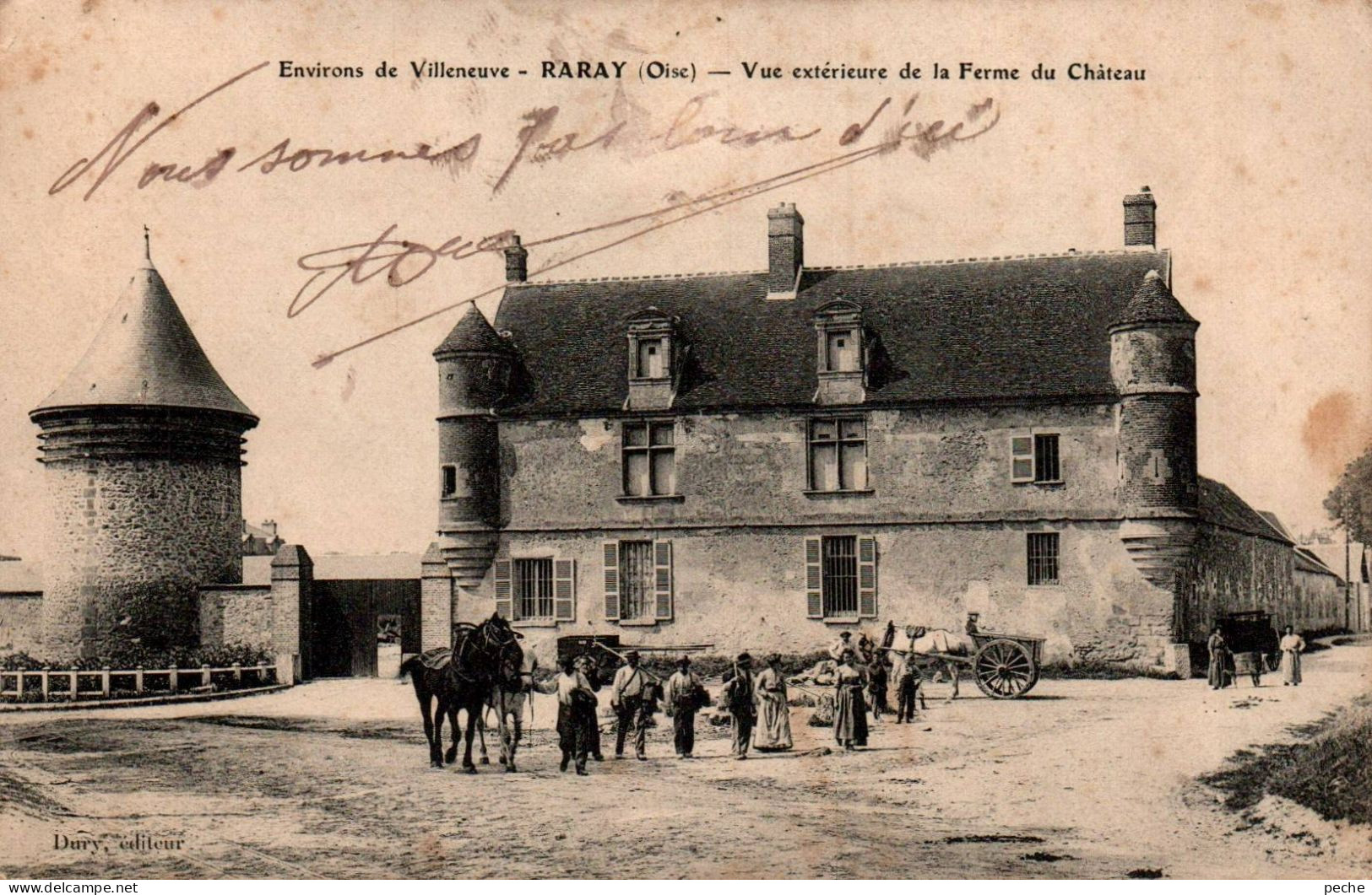 N°11839 -cpa Raray -vue Extérieure De La Ferme Du Château- - Raray