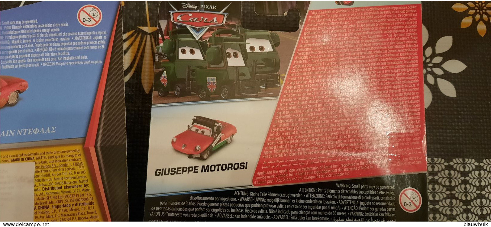 2x Alfa Romeo Disney Pixar Cars