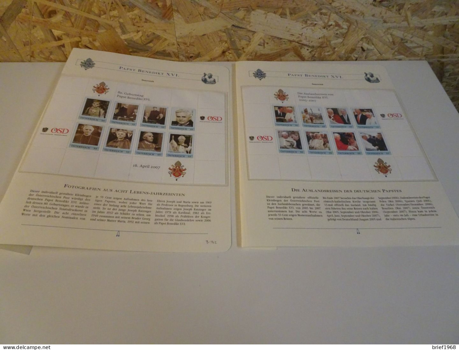 Österreich 2 Personalisierte Kleinbögen Papst Benedikt (24304H) - Timbres Personnalisés