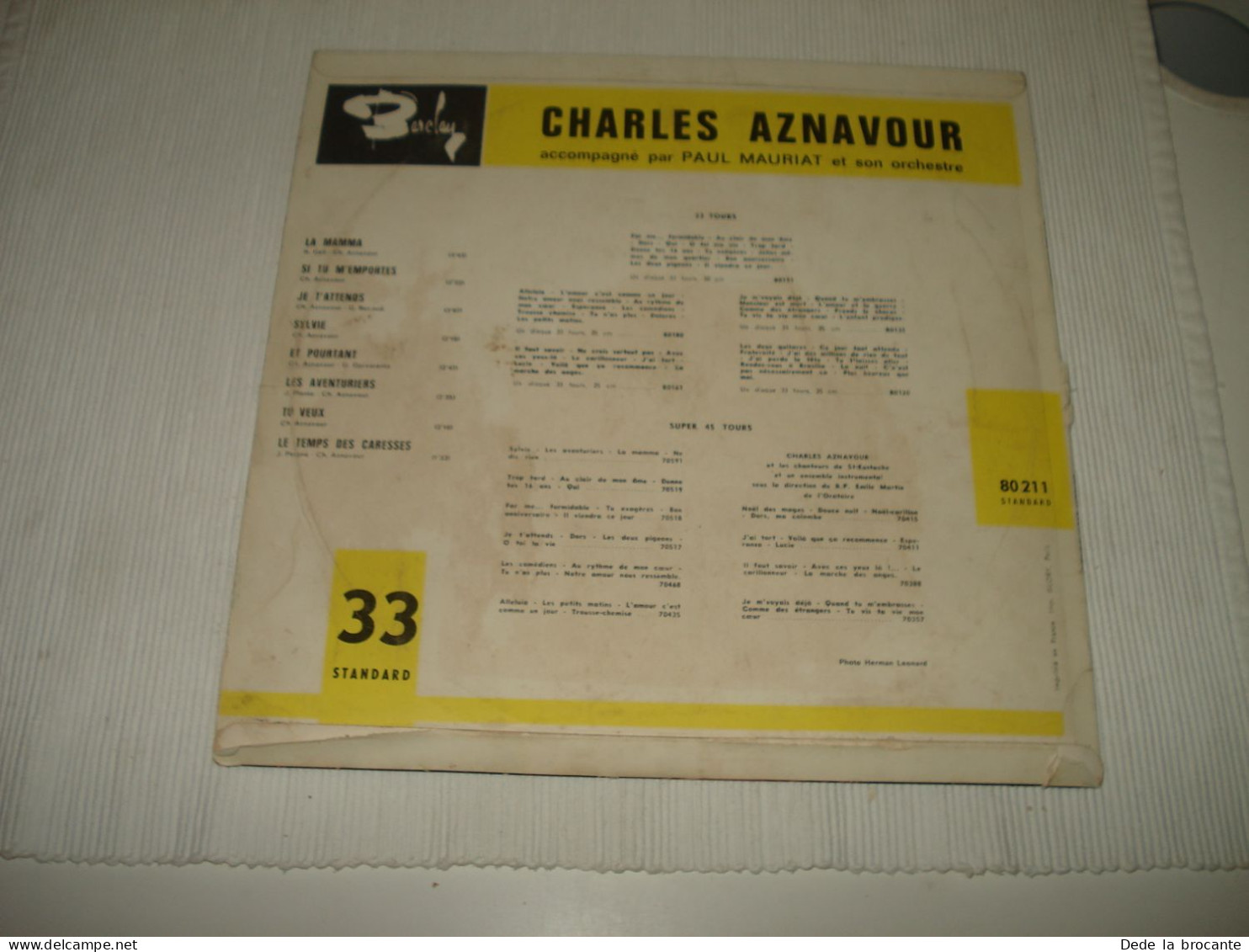 B14 / Charles Aznavour – La Mamma - 33T - 10" – 80 211 - FR 1963  VG+/VG- - Formatos Especiales