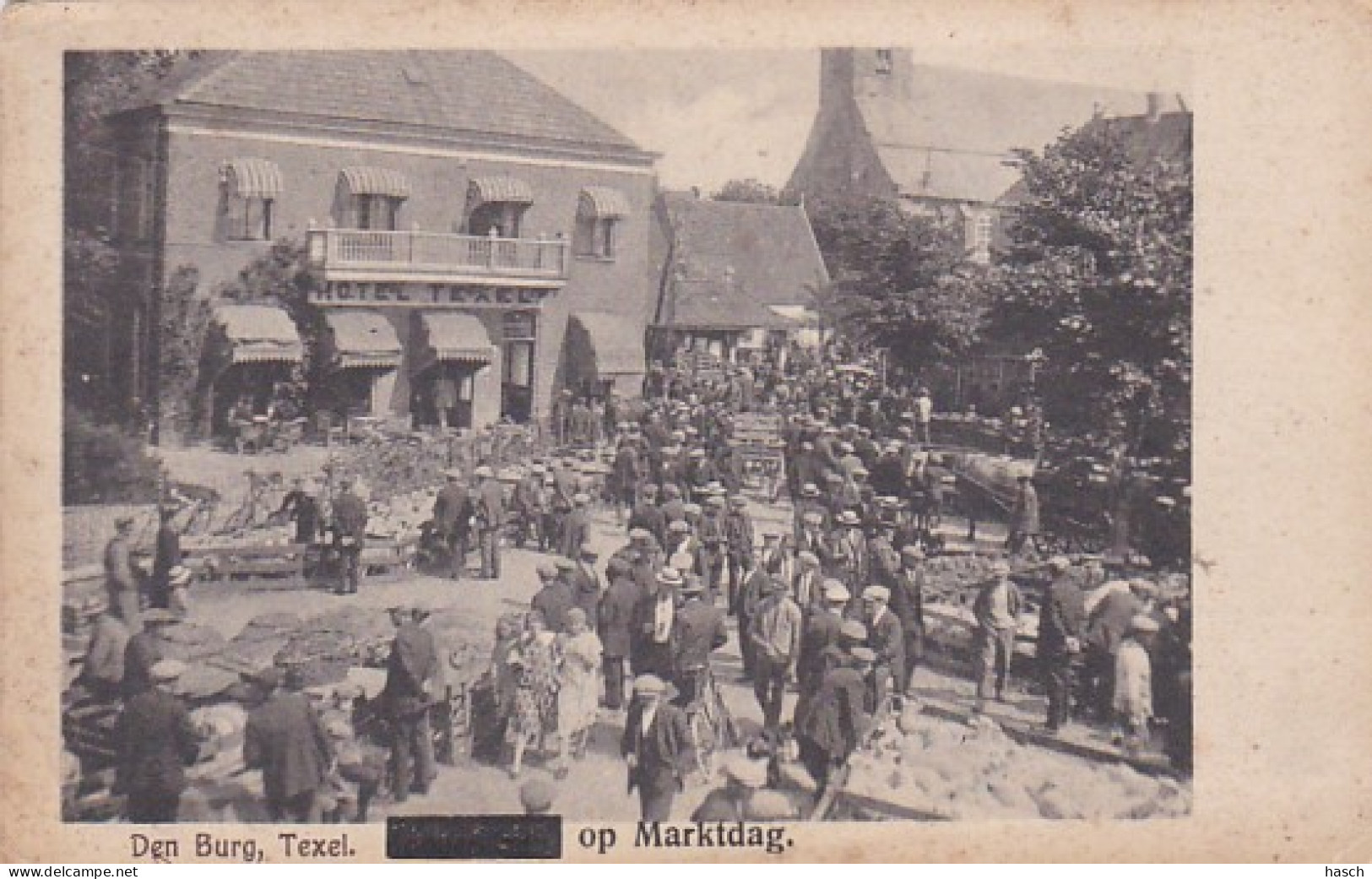 252766Texel, Den Burg Op Marktdag(zie Hoeken) - Texel