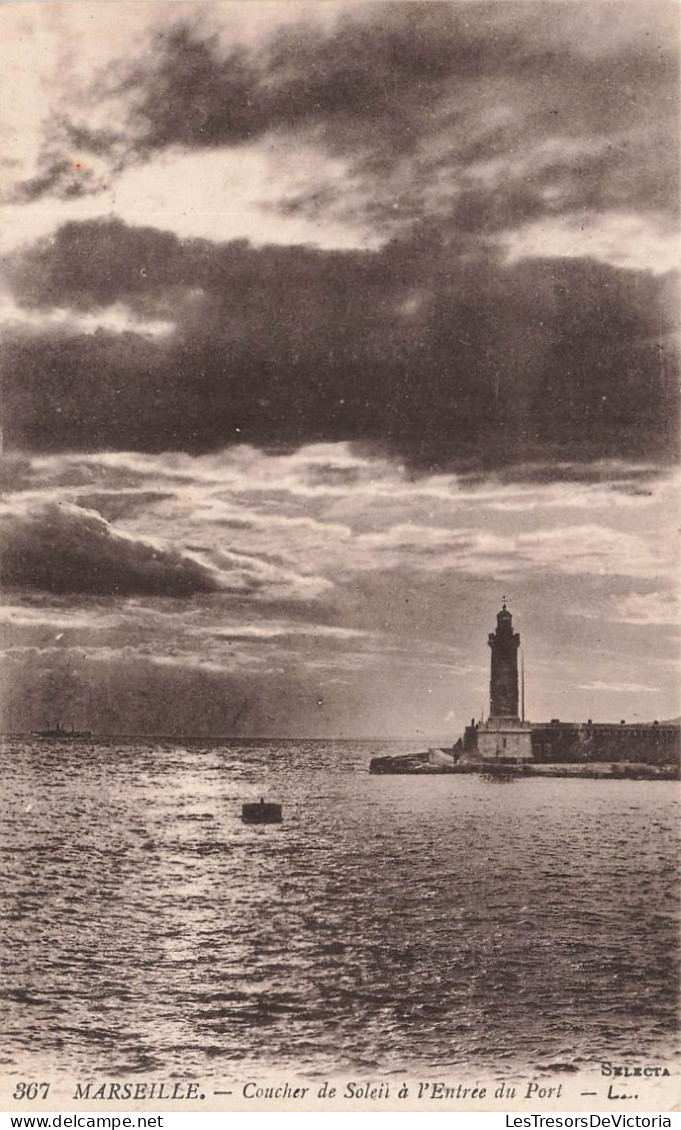 FRANCE - Marseille - Vue Sur Le Coucher De Soleil à L'entrée Du Port - L - Carte Postale Ancienne - Old Port, Saint Victor, Le Panier