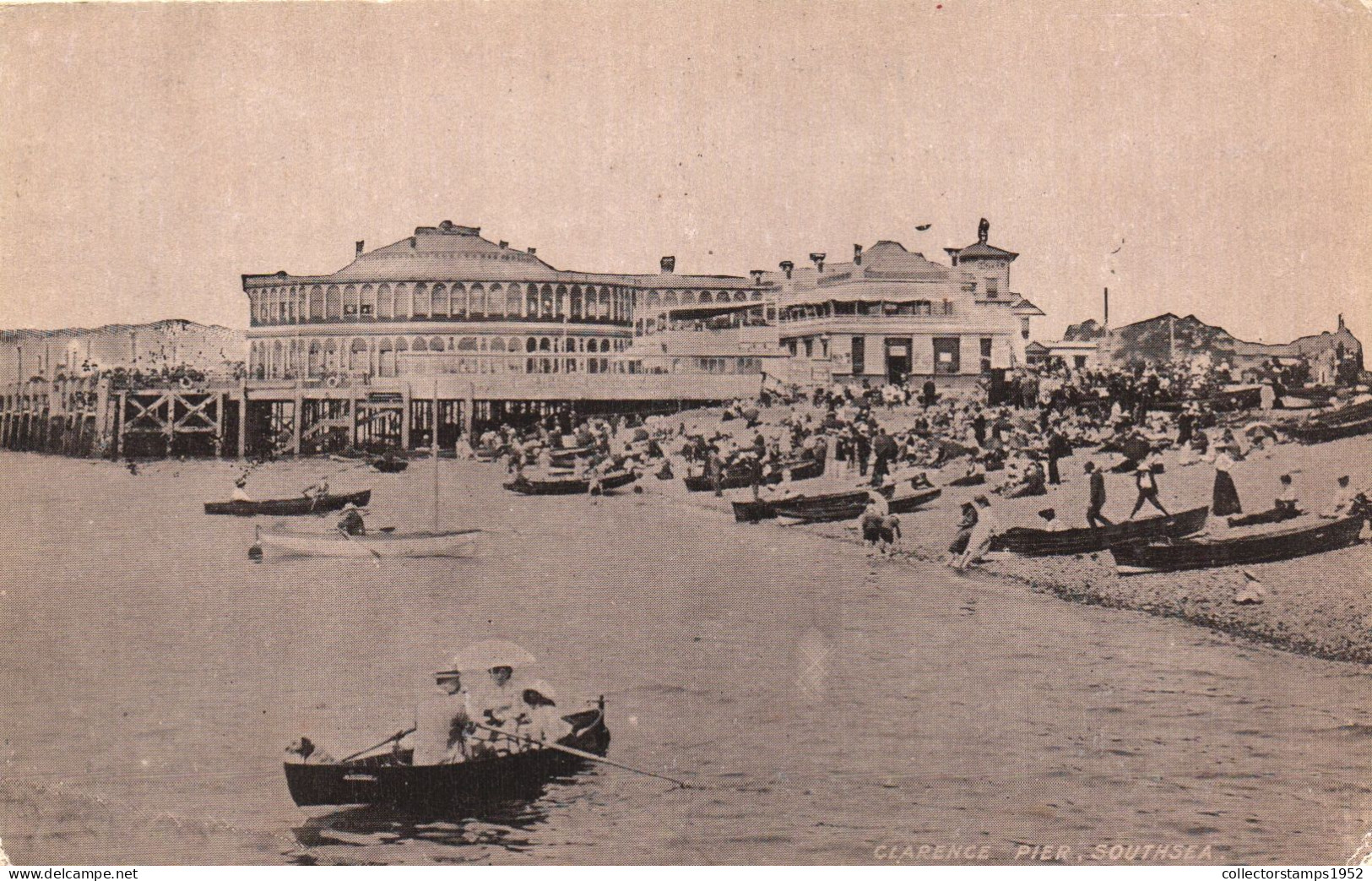 SOUTHSEA, HAMPSHIRE, ARCHITECTURE, BOATS, ENGLAND, UNITED KINGDOM, POSTCARD - Southsea