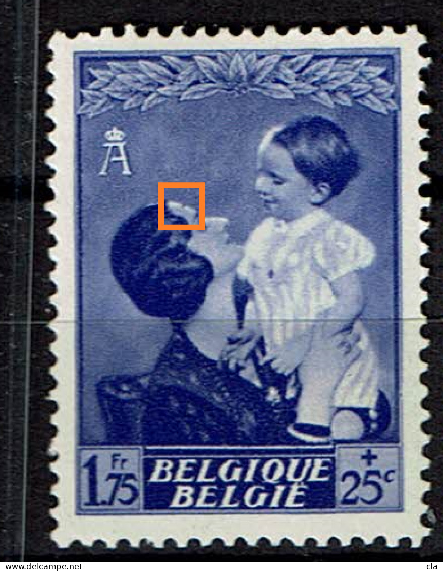 453  *  Mouche Front Roi - 1931-1960