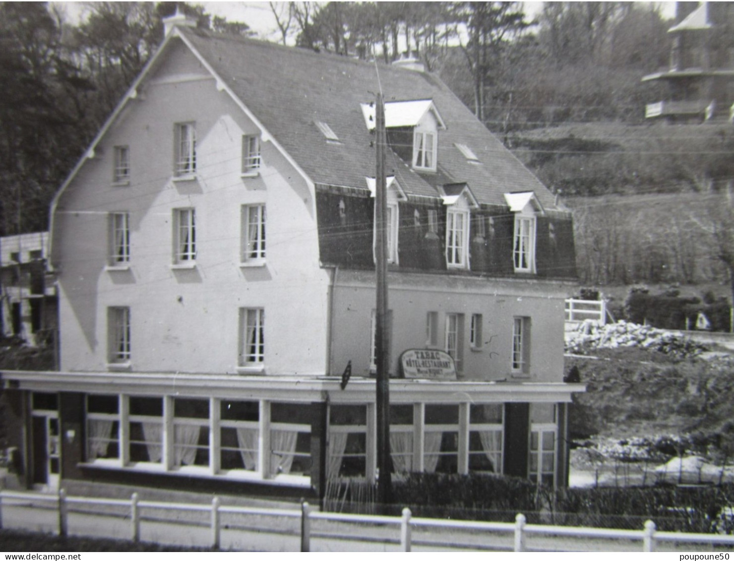 CP 76 Seine Maritime VEULETTES SUR MER Prés Cany Barville - Le Golf Miniature Et Le Restaurant Bar Tabac M. Niquet 1950 - Cany Barville