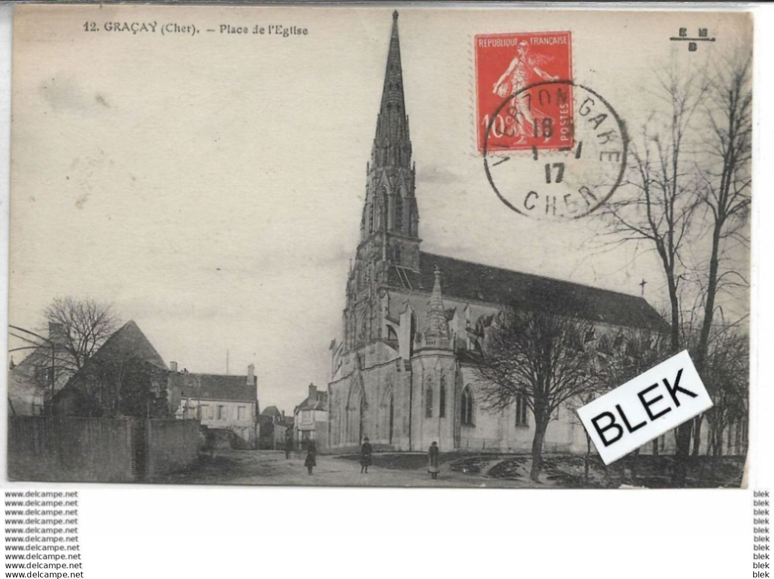 18 . Cher  :  Gracay : Place De L  ' église . - Graçay