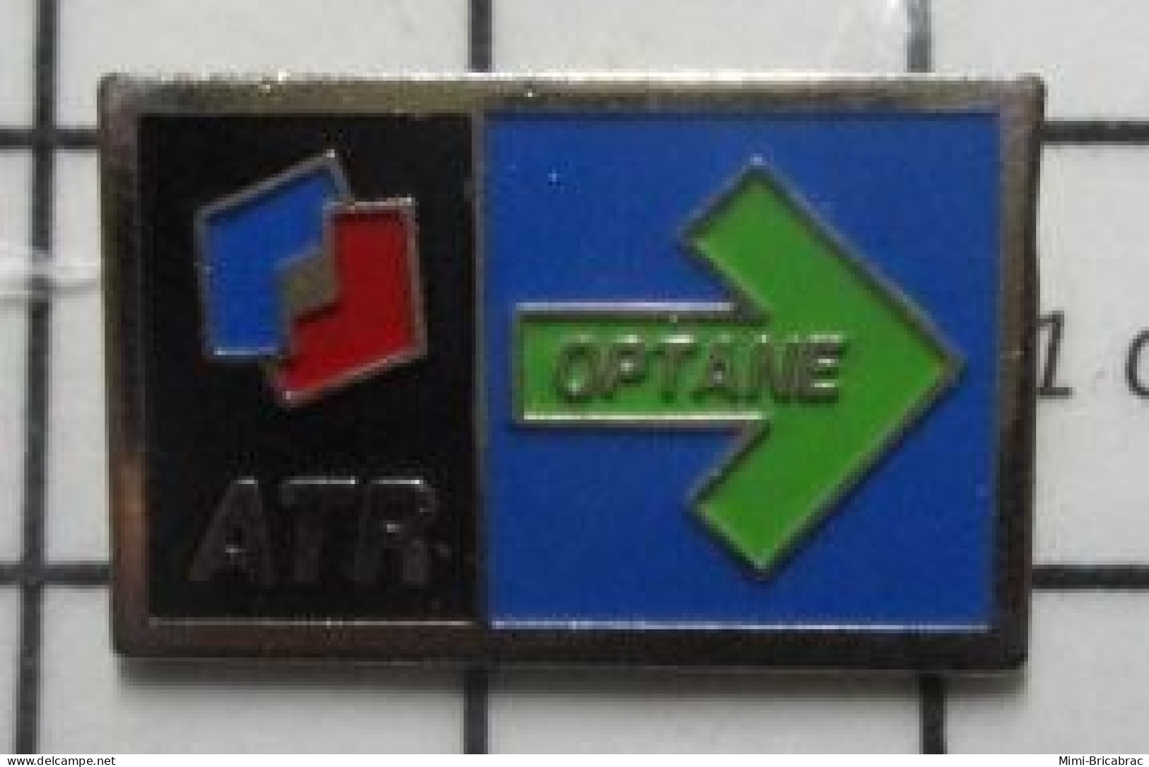 718A Pin's Pins / Beau Et Rare / CARBURANTS / ELF OPTANE ATR - Carburants